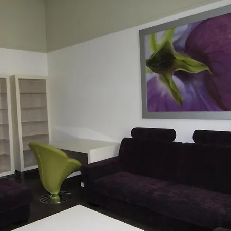 Appartamento Viola Apartman Debrecen
