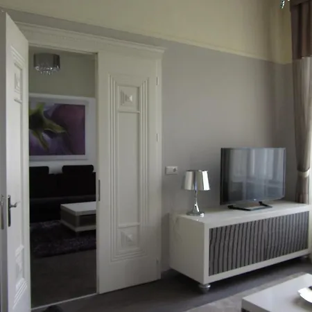 Viola Apartman Appartamento